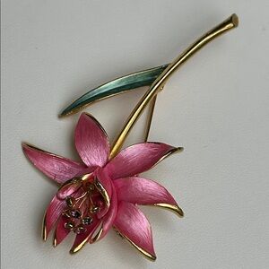 Park Lane Pretty in Pink Enamel Flower Brooch